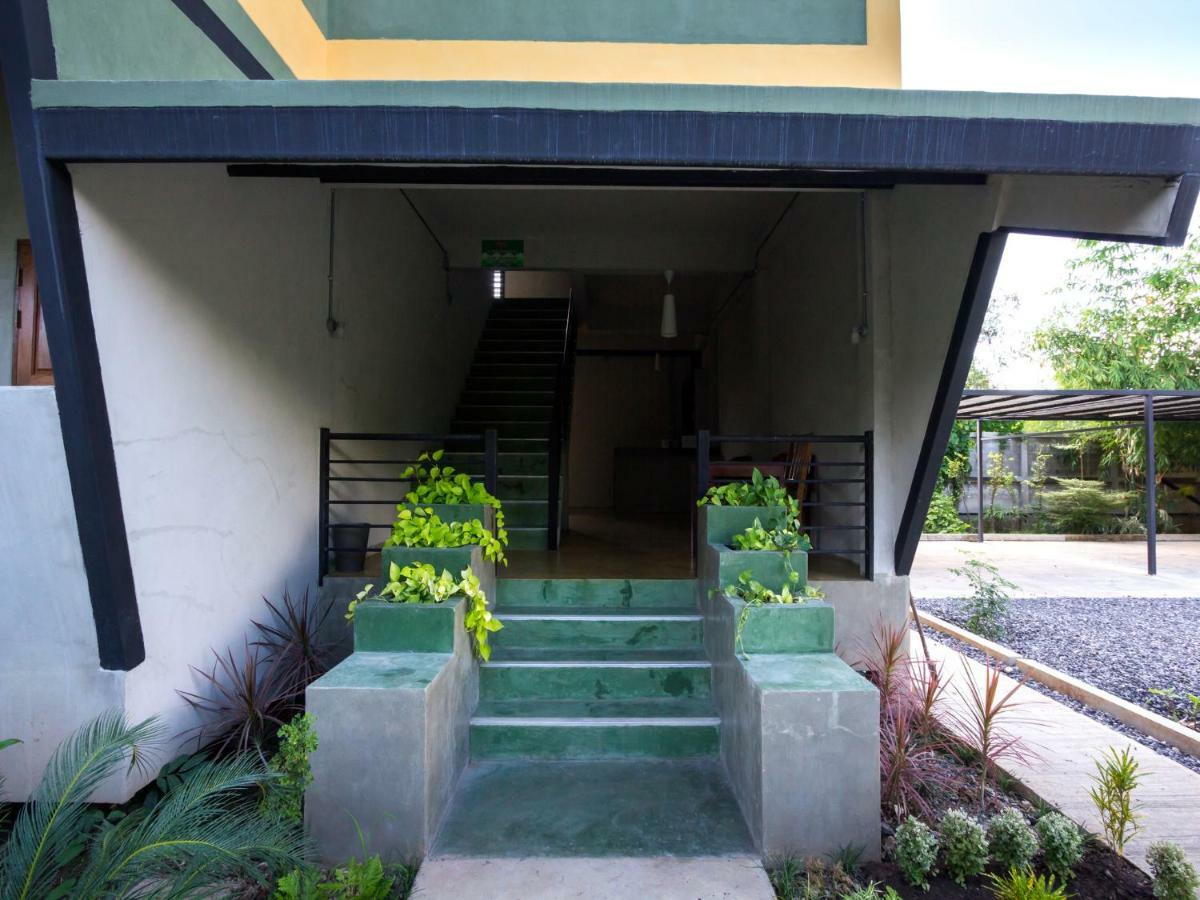 Nongbua Garden Ville Nong Bua Lamphu Экстерьер фото