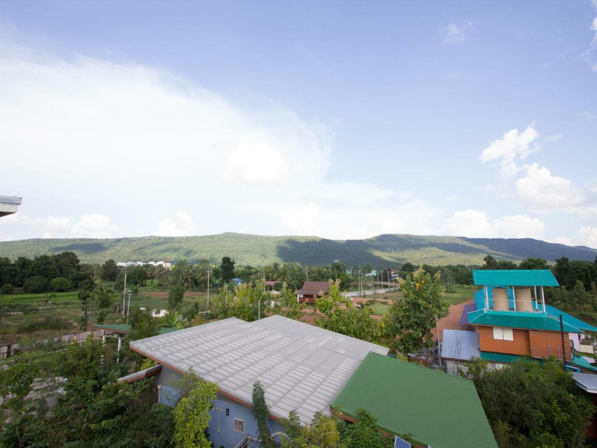 Nongbua Garden Ville Nong Bua Lamphu Экстерьер фото
